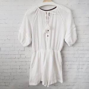 Knox Rose White Cotton Romper Size XS Shorts Tassels Lined Boho Coastal Gauzy
